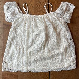 Xhilaration women’s off the shoulder cream lace top. Size small